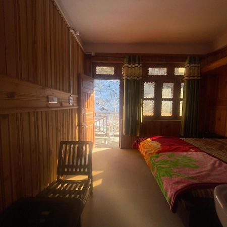 Hotel Sss The Chanshal Retreat Khashdhār Exteriör bild